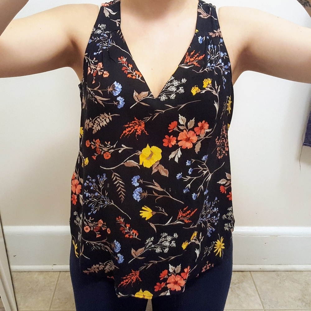 Small Old Navy top black floral print